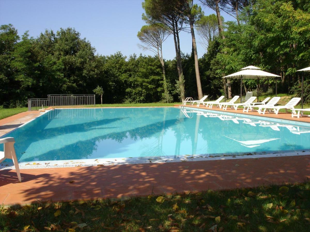 Appartamenti Avanella A 150 Mt Dalla Piscina 150 Mt From Swimming Pool Certaldo Exterior foto